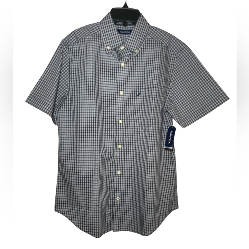 Nautica navy and white plaid button down shirt sz S